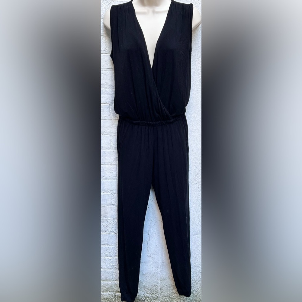 SIX/FIFTY V-Neck Jumpsuit - Picture 2 of 5